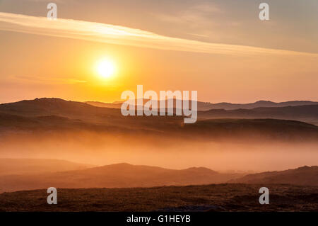 Lever du soleil à l'aube Rosbeg Irlande Donegal County Banque D'Images