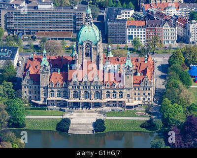 Nouvel hôtel de ville au bord du lac Maschsee, Hanovre, Basse-Saxe, Allemagne Banque D'Images