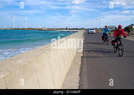 Les cyclistes sur l'île de Jeju Banque D'Images