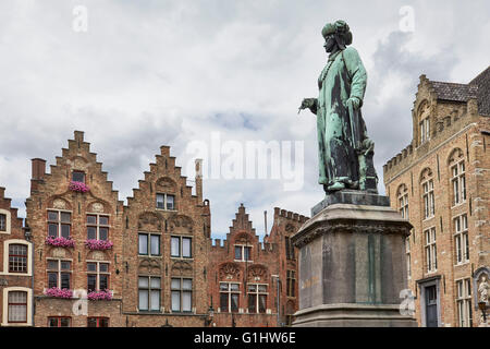 Jan Van Eyck Square. Brugge. La Belgique. Banque D'Images