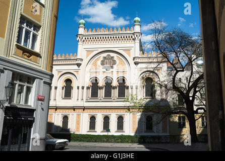 La synagogue Espagnole Construite en 1868, Prague, République Tchèque, Europe Banque D'Images