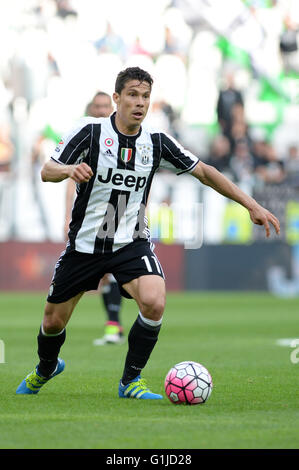 Turin, Italie. 14 mai, 2016. Hernanes (Juventus) Football/soccer : Italien 'Serie' un match entre la Juventus 5-0 UC Sampdoria au Juventus Stadium à Turin, Italie . © aicfoto/AFLO/Alamy Live News Banque D'Images