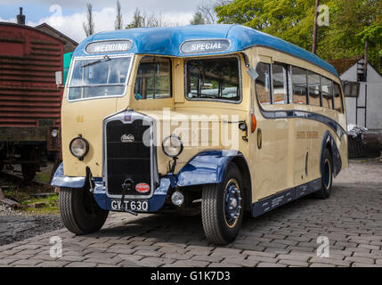 1947 40s Albion Vakyrie GWT 630 West Yorkshire Coach Wedding Special, Royaume-Uni Banque D'Images