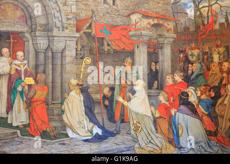 Thierry d'Alsace offrant la relique du Précieux Sang (1150) sur une peinture murale à l'intérieur de l'hôtel de ville de Bruges, Belgique Banque D'Images