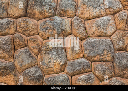 Image abstraite d'un mur Inca empilés à sec dans le village andin de Chinchero, Pérou Banque D'Images