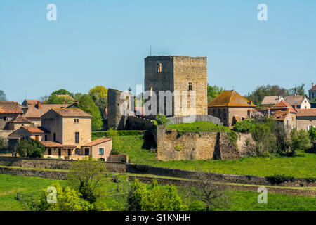 Semur en Brionnais. Étiqueté Les Plus Beaux Villages De France, Région Du Brionnais, Département De Saône-Et-Loire, Bourgogne-Franche-Comté, France Banque D'Images