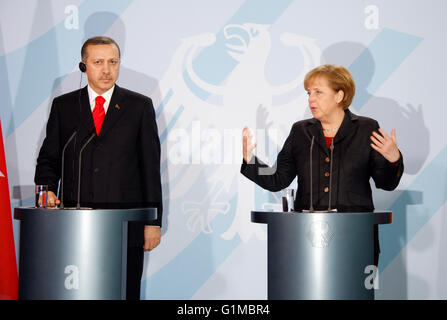 Recep Tayyip Erdogan, BKin, Angela Merkel - Treffen der dt. Bundeskanzlerin mit dem tuerkischen MP am 8. Februar 2008, Bundeskan Banque D'Images