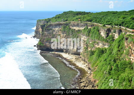 Ulu Watu temple hindou à Bali, Indonésie Banque D'Images