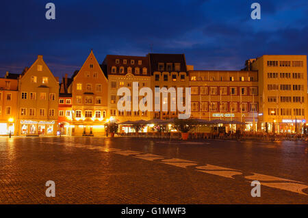 Augsbourg, la Maximilianstrasse, Maximilien street, Route Romantique, Romantische Strasse, souabe, Bavière, Allemagne. L'Europe Banque D'Images