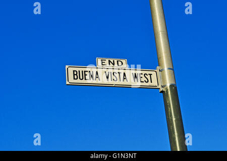 San Francisco, Californie, États-Unis d'Amérique, USA : le signe de la Buena Vista Street West, dans le quartier de Buena Vista Banque D'Images