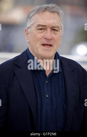 Robert de Niro au mains de 'pierre' photocall lors du 69e Festival du Film de Cannes au Palais des Festivals le 16 mai 2015 | dans le monde d'utilisation/photo alliance Banque D'Images