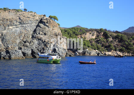 La spectaculaire côte catalane sur la péninsule du Cap de Creus, sur la Costa Brava, dans le nord-est de l'Espagne, dans le sud de l'Europe Banque D'Images