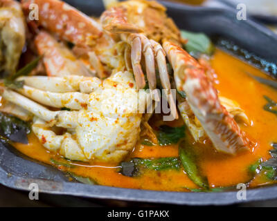 Crabe curry lait de coco Banque D'Images