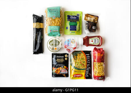 La disposition des divers types d'emballage alimentaire. Banque D'Images