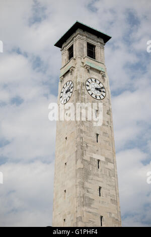 Southampton, UK - 14 mai 2016. La tour de l'horloge du centre municipal de Southampon, accueil à Southampton City Council Banque D'Images