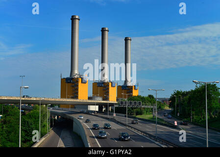 Kraftwerk Wilmersdorf, Berlin, Deutschland / Innenstadtring, Stadtautobahn Banque D'Images