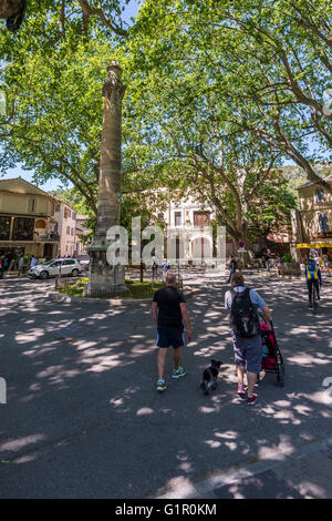 Fontaine de Vaucluse Provence France 84 Banque D'Images