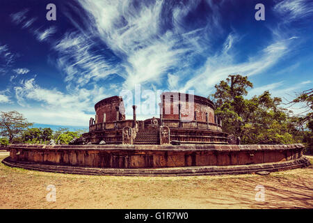 Vatadage, ancien stupa bouddhiste au Sri Lanka Banque D'Images