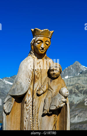 Madonna figure à la Chapelle Kapelle Maria zum Schnee, Schwarzsee, Zermatt, Valais, Suisse Banque D'Images