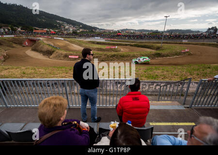 Baltar, le Portugal. 19 mai, 2016. pontus tideman (SWE) et jonas andersson (SWE) dans Skoda Fabia r5 de Skoda motorsport team lors de la CMR vodafone rally de portugal 2016 shakedown de baltar, le Portugal, le crédit : Diogo baptista/Alamy live news Banque D'Images