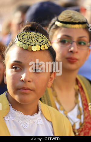 Athènes, Grèce. 19 mai, 2016. Grecs pontiques se sont réunis à la place Syntagma dans le cadre du Jour du souvenir des Grecs pontiques. © George/Panagakis Pacific Press/Alamy Live News Banque D'Images