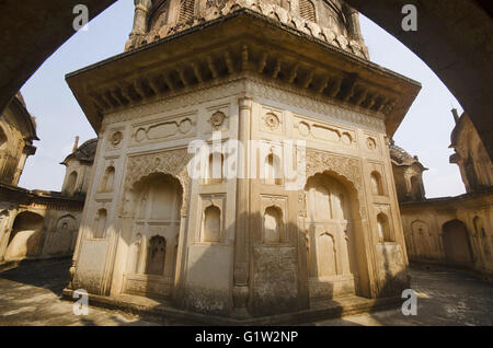 Belle vue intérieure de Maharani Kamlapati cénotaphe, Dhubela, Madhya Pradesh, Inde Banque D'Images