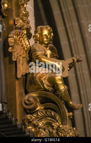 Tolède, Espagne - 15 mars 2016 : Détail de l'intérieur de la cathédrale de Tolède. Il est considéré par beaucoup comme l'un des plus Banque D'Images