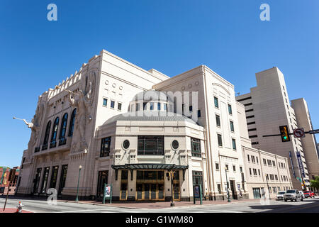 Le Bass Performance Hall Building Centre-ville de Fort Worth. Texas, États-Unis Banque D'Images