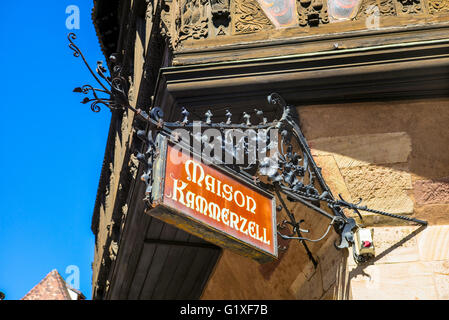 Maison Kammerzell restaurant sign, Strasbourg, Alsace, France Banque D'Images