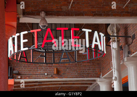 Tate Galerie d'Art, Albert Dock, Liverpool, Merseyside, Royaume-Uni Banque D'Images