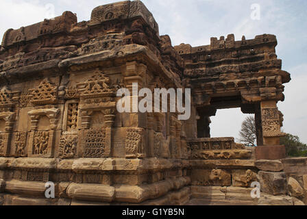 Mukha mandapa et le mur sud, Papanatha temple, temple Pattadakal Pattadakal, complexes, Karnataka, Inde. Banque D'Images