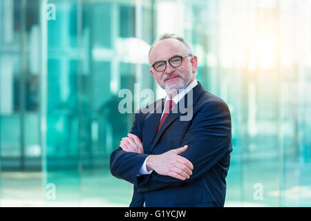 Portrait of a businessman in financial district Banque D'Images