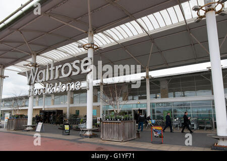 Supermarché Waitrose à Cheltenham, Gloucestershire, Royaume-Uni Banque D'Images