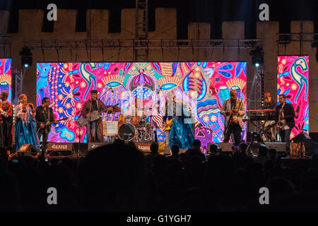 Musiciens dans le Gnawa music festival qui a lieu chaque année à Essaouira, Maroc Banque D'Images