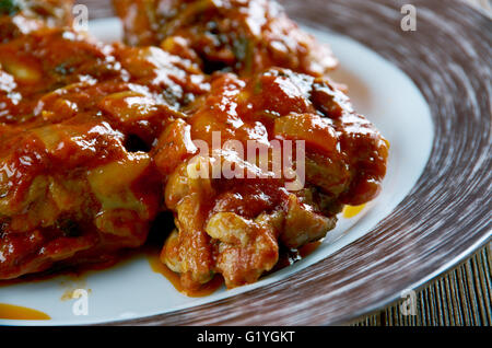 Poulet adobo péruvienne. Cuisine latino-américaine Banque D'Images