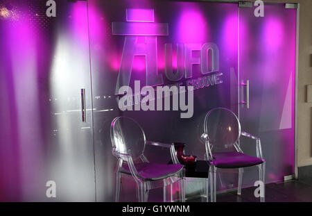 Intérieur de l'OVNI Restaurant à Bratislava qui est dans une structure en forme de soucoupe volante sur le pont SNP Plus Banque D'Images