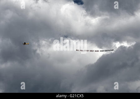 Lawrenceville, New Jersey, USA. 19 mai, 2016. Présomption de Donald Trump candidat GOP assiste à un 19 mai, 2016 Activité de financement avec NJ Gov. Chris Christie à Lawrenceville National Guard Armory dans Lawrence Township, NJ © Bastiaan Slabbers/ZUMA/Alamy Fil Live News Banque D'Images