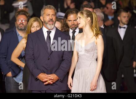 Cannes, France - 21 mai 2016 : Père de sang Première du film avec Mel Gibson et l'actrice Erin Moriarty | conditions dans le monde entier Banque D'Images