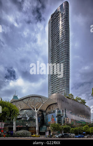 ION Orchard usage mixte commercial développement à Singapour le 17 juillet 2012. Banque D'Images