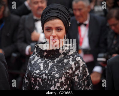 Cannes, France. 22 mai, 2016. Alidoost Taraneh à la clôture de la Palme d'Or, cérémonie de remise des prix de la 69e Festival de Cannes, dimanche 22 mai 2016, Cannes, France. Credit : Doreen Kennedy/Alamy Live News Banque D'Images