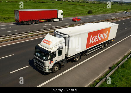 Le VHG Islande voyageant sur l'autoroute M56 dans Cheshire UK Banque D'Images