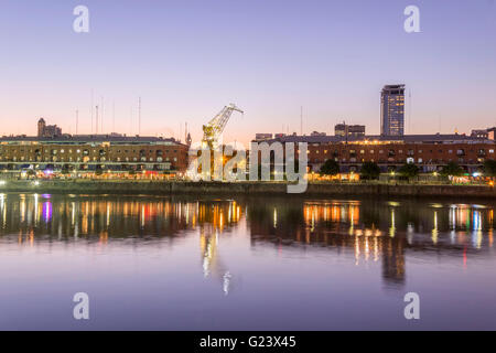 Puerto Madero, Buenos Aires, Argentine, Amérique du Sud Banque D'Images