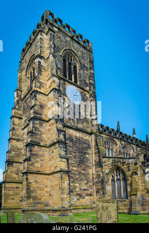 Saint Mary's église gothique médiévale Kirkgate Thirsk North Yorkshire Angleterre UK tour construite 1450 Banque D'Images