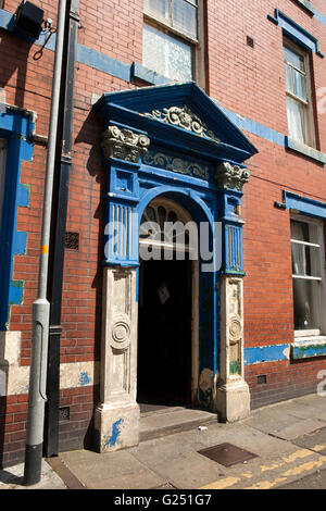 Cet ancien pub Fleetwood, surnommé 'Dead'uns"  porte à Fleetwood, Pub, Thornton-Cleveleys Flyde, Lancashire, UK Côte Banque D'Images