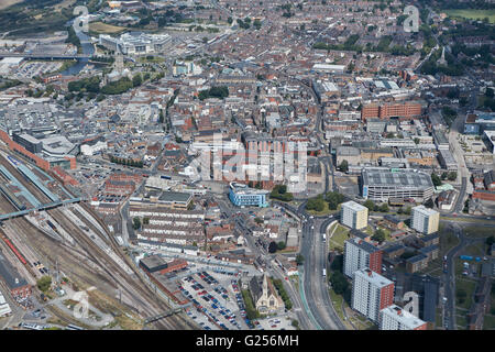 Une vue aérienne de la zone centre-ville de Doncaster, dans le Yorkshire du Sud Banque D'Images