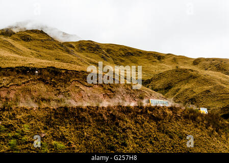 La tarification routière sur le chemin de terre, la province de Salta, Argentine Banque D'Images