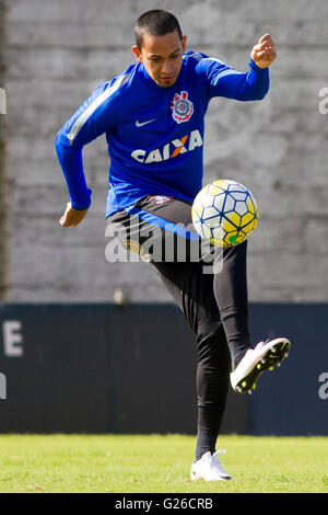 SAO PAULO, BRÉSIL - 25/05/2016 : FORMATION CORINTHIENS - Lucca lors de Corinthiens&# 39 ; formation tenue à TC Joaquim Grava, zone est de s ?o Paulo. L'équipe prépare pour jeudi&#  clash ast ast pré Ponte Preta, valide pour Brasileir ?o 2016. (Photo : Marco Galv ?o / FotoArena) Banque D'Images