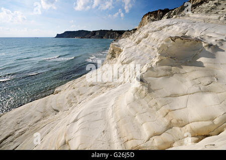 Marl blanc falaise de la Scala dei Turchi (escalier turc), Realmonte, Sicile, Italie Banque D'Images