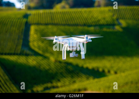 L'utilitaire de vol au vignoble de Champagne France drone Banque D'Images