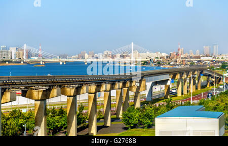 Ligne Monorail de Tokyo à l'aéroport international de Haneda Banque D'Images